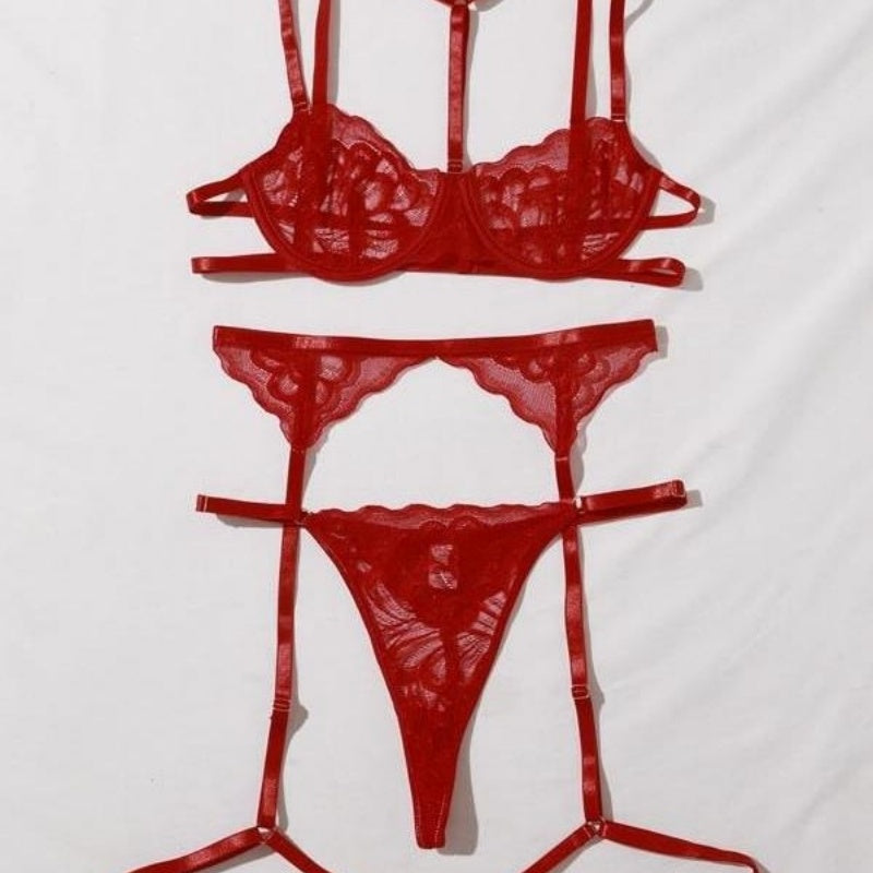 Scalloped Lace Strappy Lingerie
