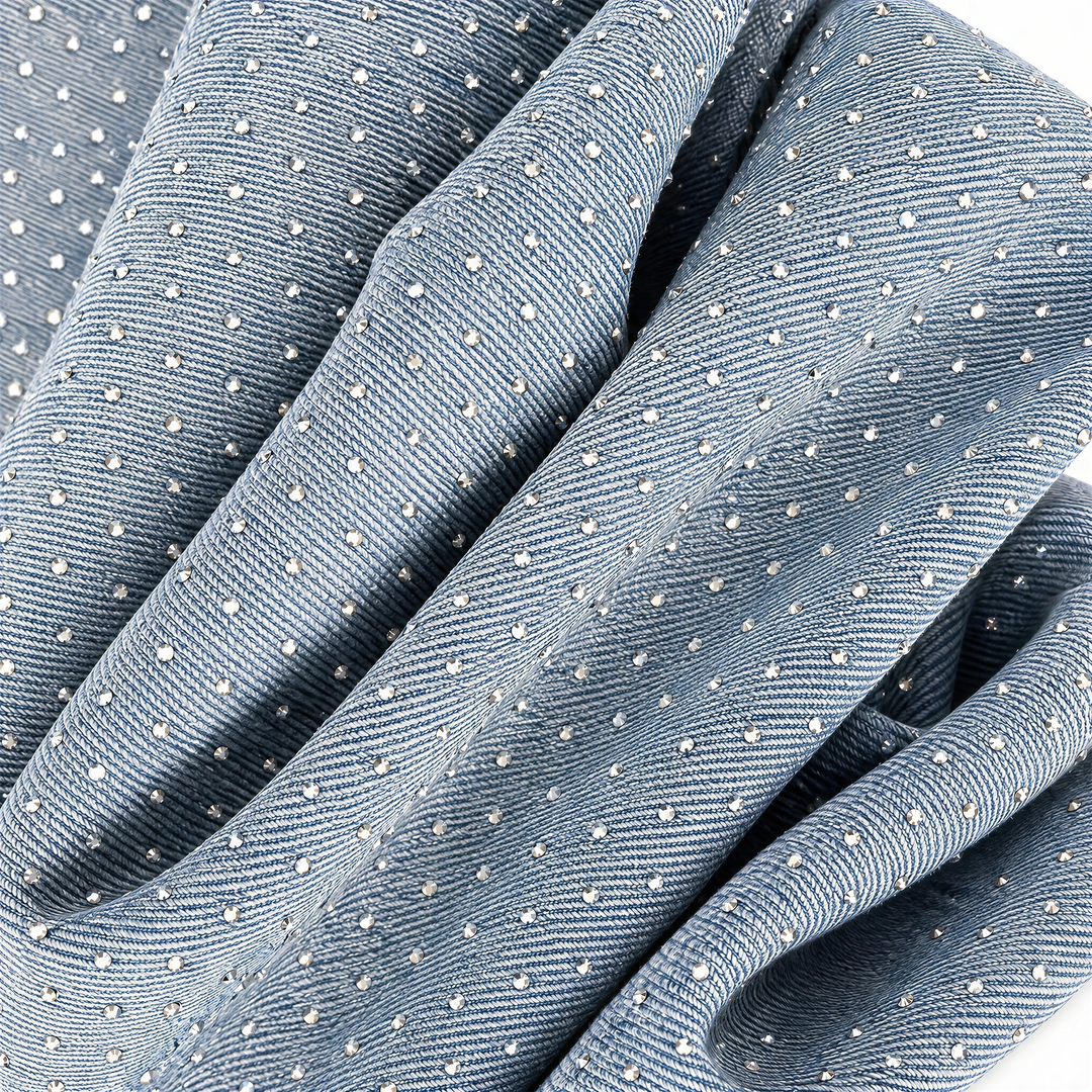 Crisscross-waistband jeans