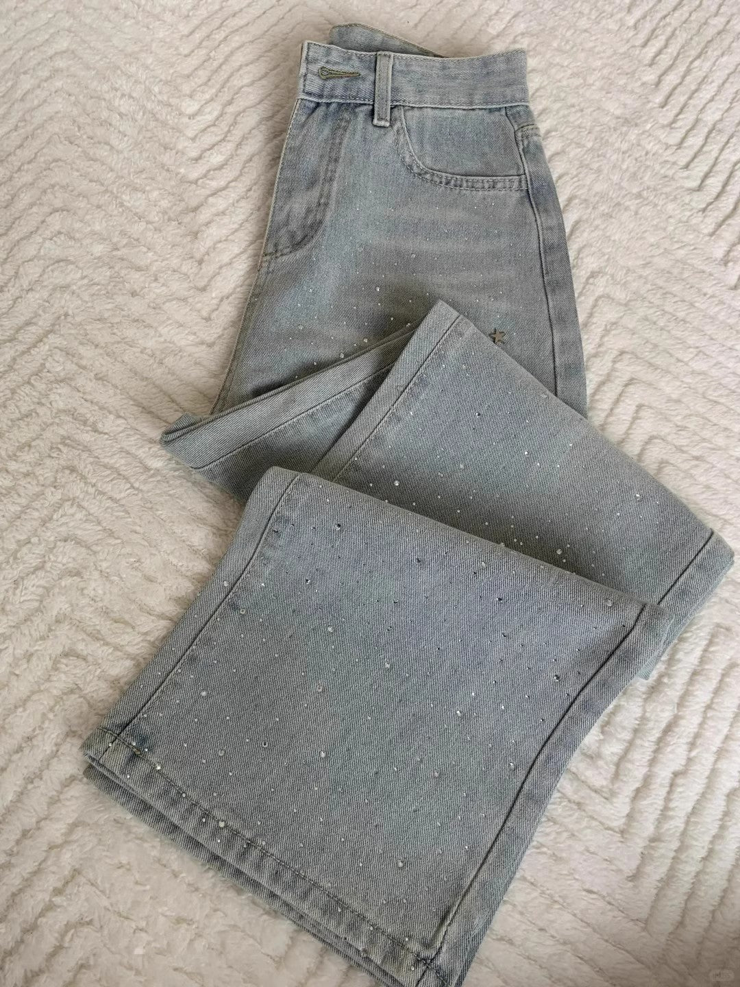 Women’s Vintage-Style Grey-Blue Rhinestone Jeans